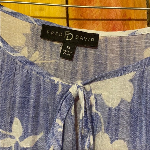 Breezy summer tunic w open detail sleeve - Picture 3 of 4